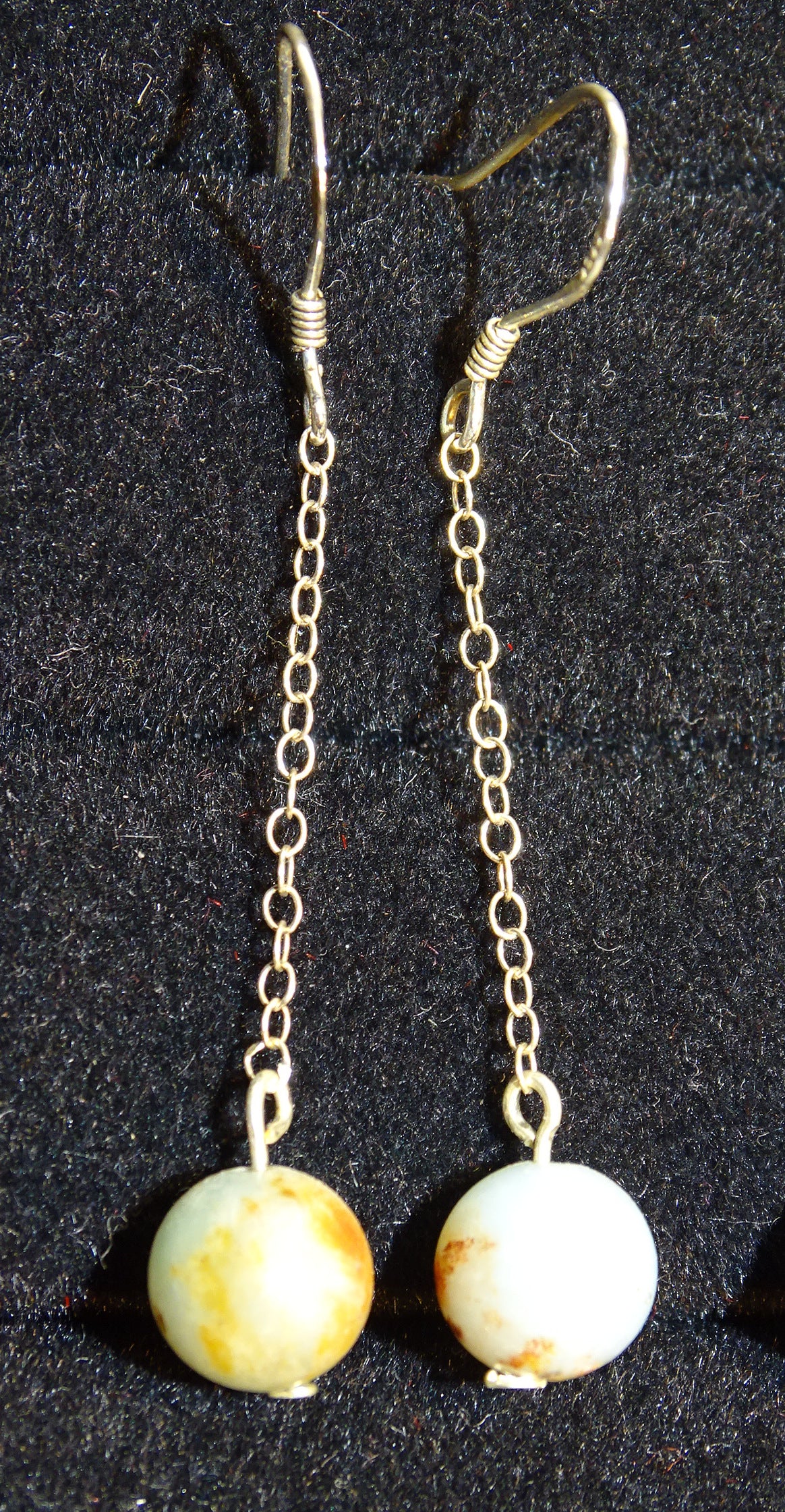 Boucles d'oreilles - Collection 'Perles & chaînes', concept Gem & Zen, qualité AA à AAA, montées par "Gem & Zen". Vendu en finition Argent, laiton ton Argent ou doré + options pour des choix de montures, parfait !