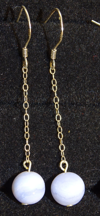Boucles d'oreilles - Collection 'Perles & chaînes', concept Gem & Zen, qualité AA à AAA, montées par "Gem & Zen". Vendu en finition Argent, laiton ton Argent ou doré + options pour des choix de montures, parfait !