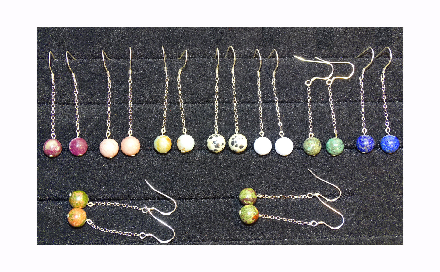 Boucles d'oreilles - Collection 'Perles & chaînes', concept Gem & Zen, qualité AA à AAA, montées par "Gem & Zen". Vendu en finition Argent, laiton ton Argent ou doré + options pour des choix de montures, parfait !