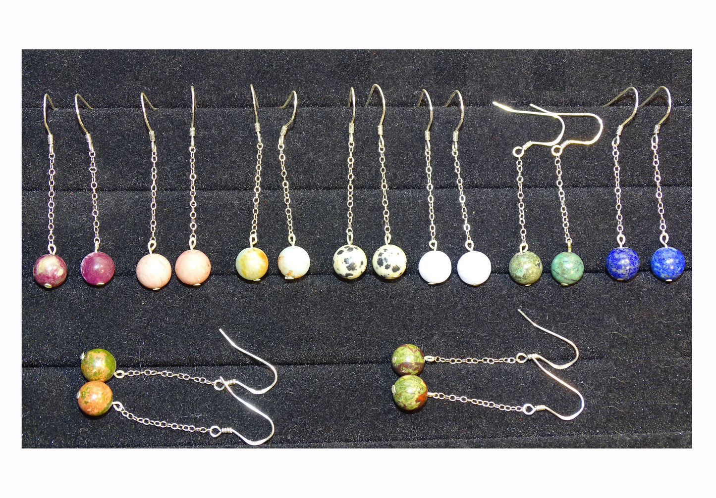 Boucles d'oreilles - Collection 'Perles & chaînes', concept Gem & Zen, qualité AA à AAA, montées par "Gem & Zen". Vendu en finition Argent, laiton ton Argent ou doré + options pour des choix de montures, parfait !