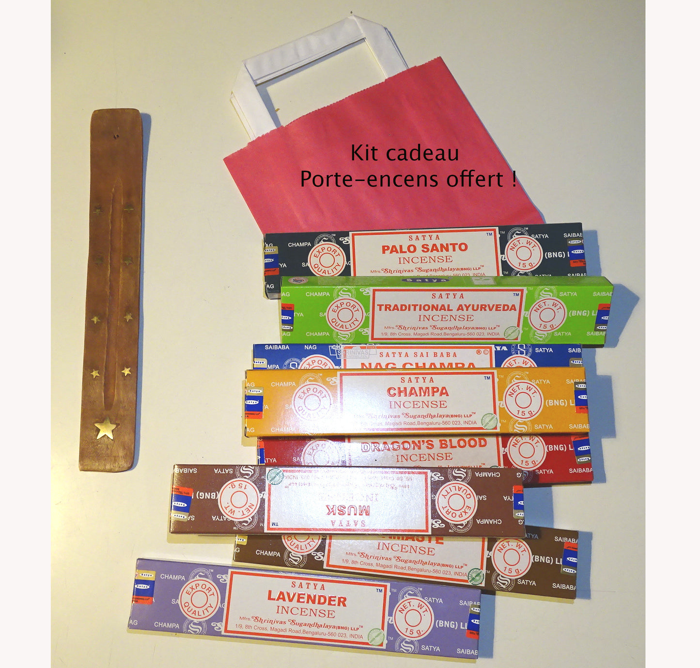 GIFT PACK! 8 incense sticks from 'Satya Agarbatti', classic series + 1 free wooden incense holder! Very good quality, long-established brand, perfect for your ambiances! Perfect for beginners!