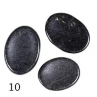 Sélection de galets/ pierres plates au choix ou en lot de 12, avec 1 face incurvée pour le pouce, parfait pour les massages, de 4x3x1 cm environ. Très belle qualité !