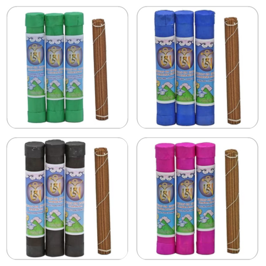Incense from 'OM Tibetan', 4 fragrances to choose from. 20 cm stick, 35g box. (30 per box). Produced in accordance with the tantric principles of Kavavira, which deals in detail with medicinal plants!