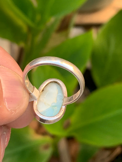 Bague en Larimar, montée Argent 0.925. Superbe pierre au bleu qui rappelle l'océan ! Très belle réalisation ! Taille 57 Fr