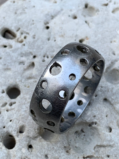 Bague en acier inoxydable 100%, couleur Argent. Superbe pièce ! Taille 63 Fr - Pour homme ou femme !