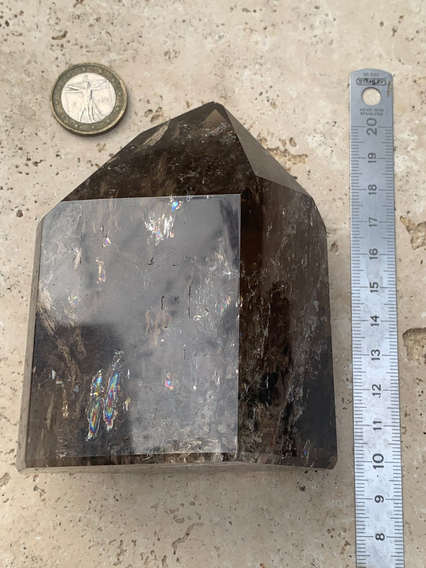 Cristal de roche fumé/ Quartz fumé, pointe laser de 105 x 82 x 49 mm - 553 grammes. Magnifique pièce pour exposition, lithothérapie, collection !