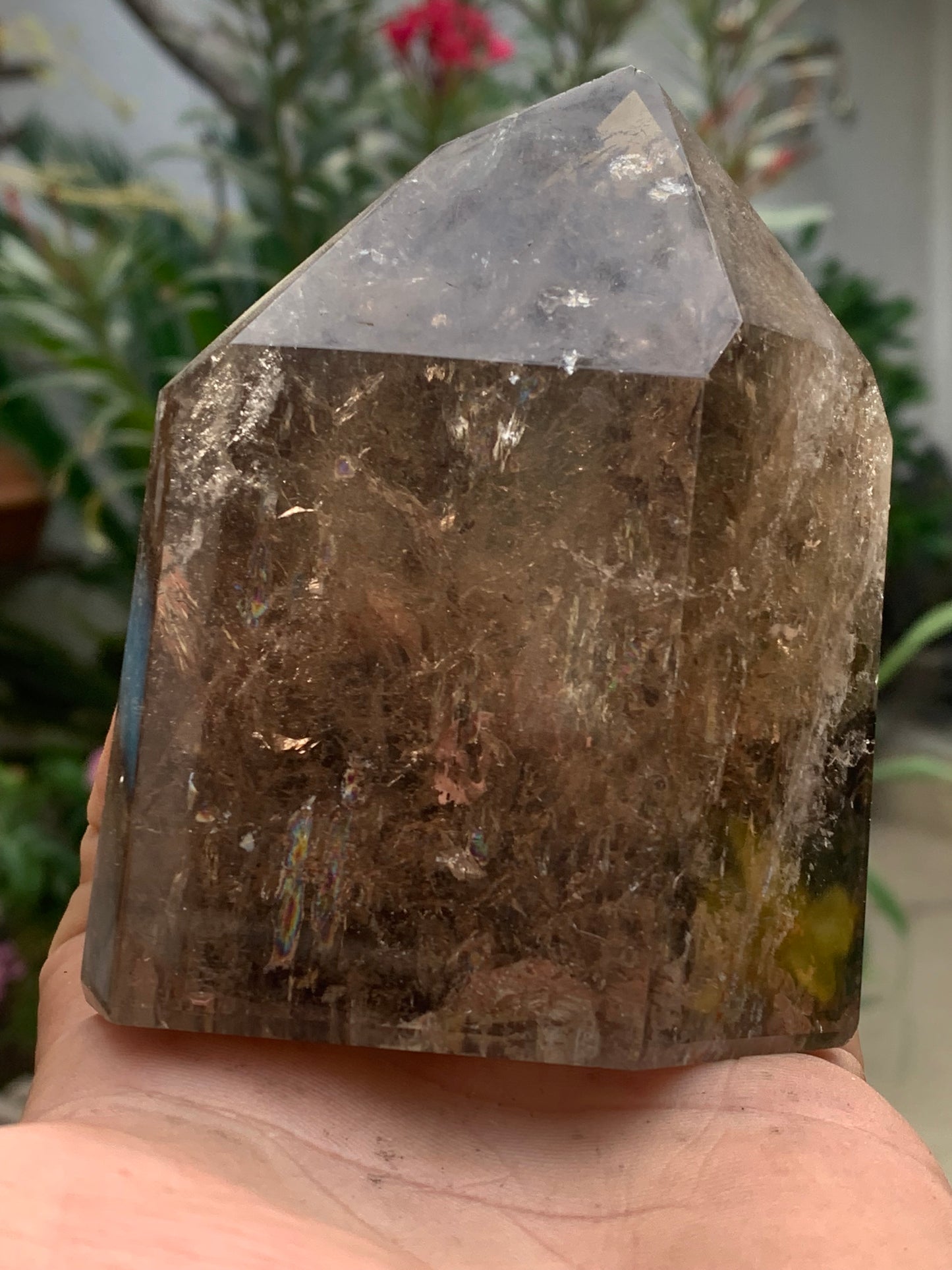 Cristal de roche fumé/ Quartz fumé, pointe laser de 105 x 82 x 49 mm - 553 grammes. Magnifique pièce pour exposition, lithothérapie, collection !