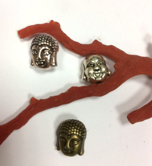 Sélection de perles 'tête de Bouddha', pour création de bracelets, colliers, Mala... De 8 à 20 millimètres... Modèle au choix vendu à l'unité ! Très bonne qualité, finition 'ton argent' !
