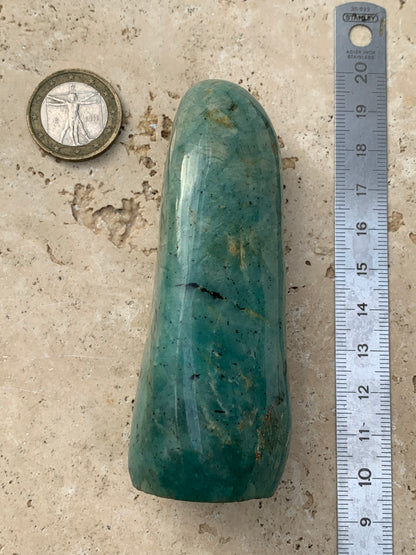 Amazonite, forme libre de 93 mm x 38 x 32 - 173,5 grammes. Belle qualité, magnifique pièce !