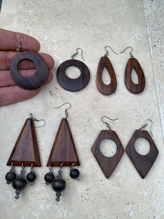 Mahogany wood earrings, 6 to 10 centimeters high, metal loop, 2 options: silver-plated brass or 925 silver, superb pieces!