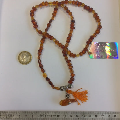 Création Gem & Zen, Mala de 108 perles en perle d'Ambre de 70 centimètres de longueur environ. Qualité AA à AAA, superbe pièce avec pochette de rangement offerte !