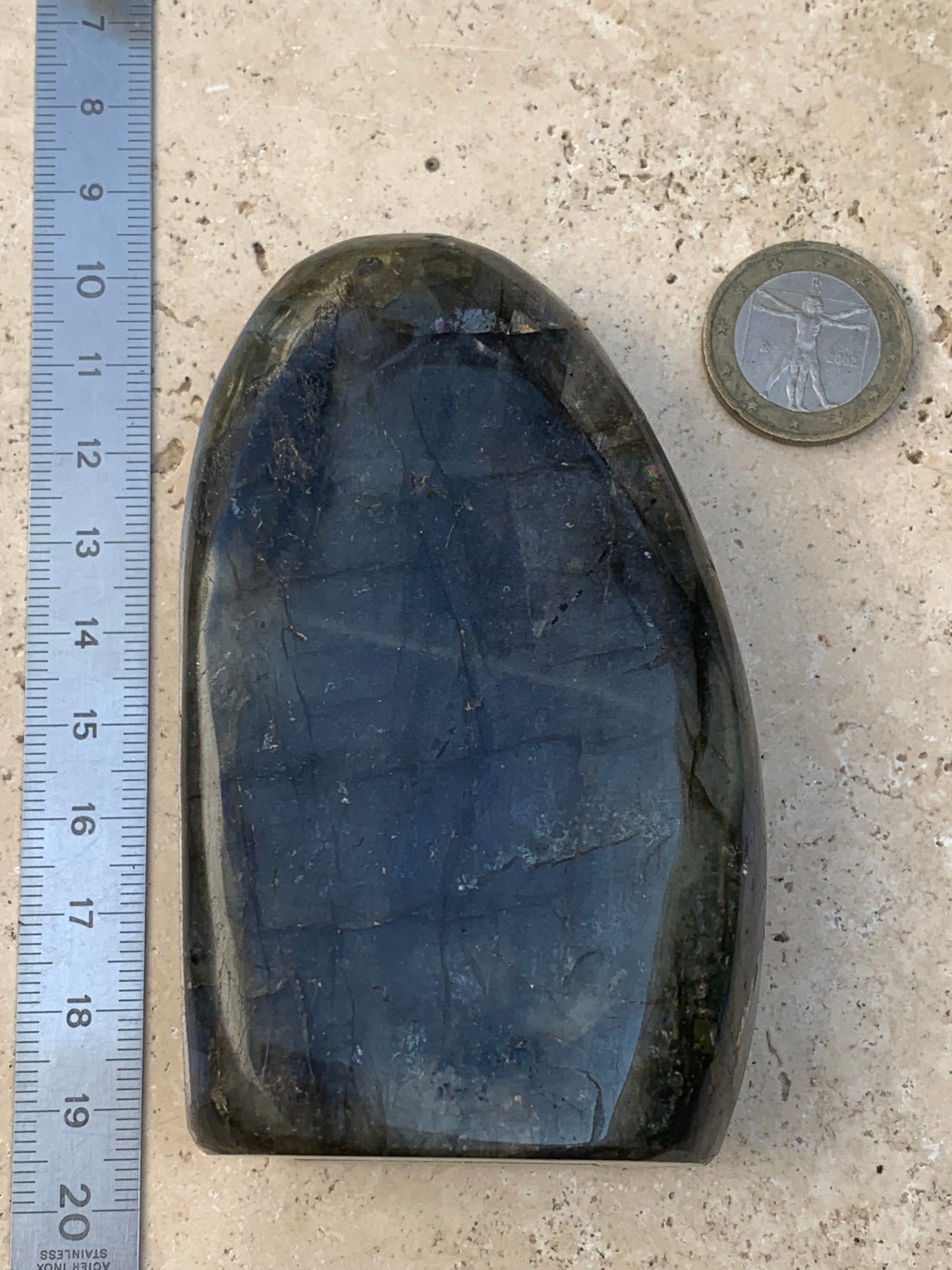 Labradorite, forme libre de qualité AAA, 95 x 60 x 30 mm - 424 grammes environ. Très belle qualité, parfait !