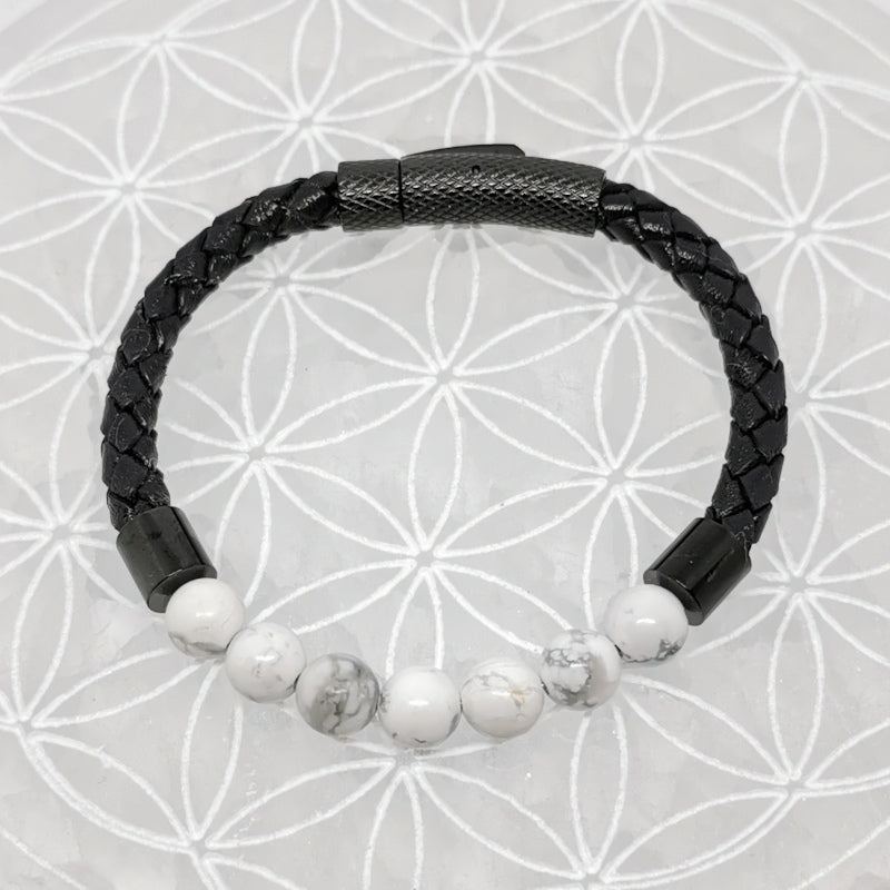 Collection n°3 de bracelets, 'Cuir & fermoir magnétique", simple rang, avec perles de 8 mm - 20,5 cm de longueur !