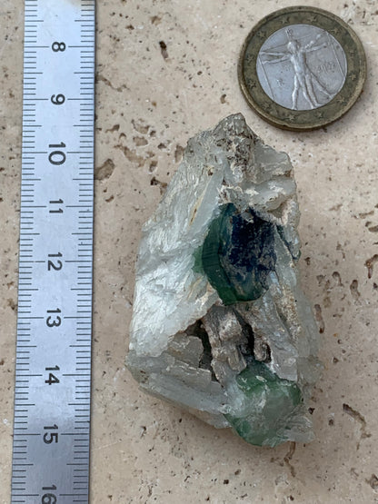 Tourmaline bleue/ Indicolite et Aigue-Marine , spécimen naturel de 52 x 32 x 30 mm - 47,9 grammes !