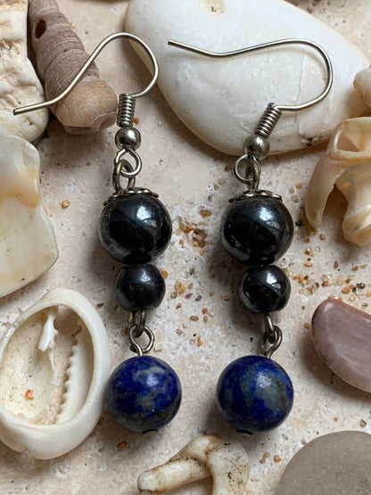 Boucles d'oreilles, collection '2 perles + 1 articulée', fait main par G & Z, en Argent, laiton argenté ou Plaqué Or (au choix), avec perles de qualité AA à AAA ! Choisissez vos perles et composez une paire à votre goût !