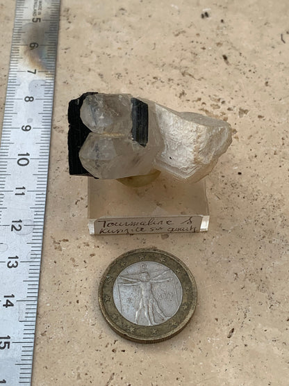 Black Tourmaline, natural specimen measuring 38 x 26 x 23 mm - 19.5 grams. A very beautiful tourmaline on Quartz and green Kunzite! 