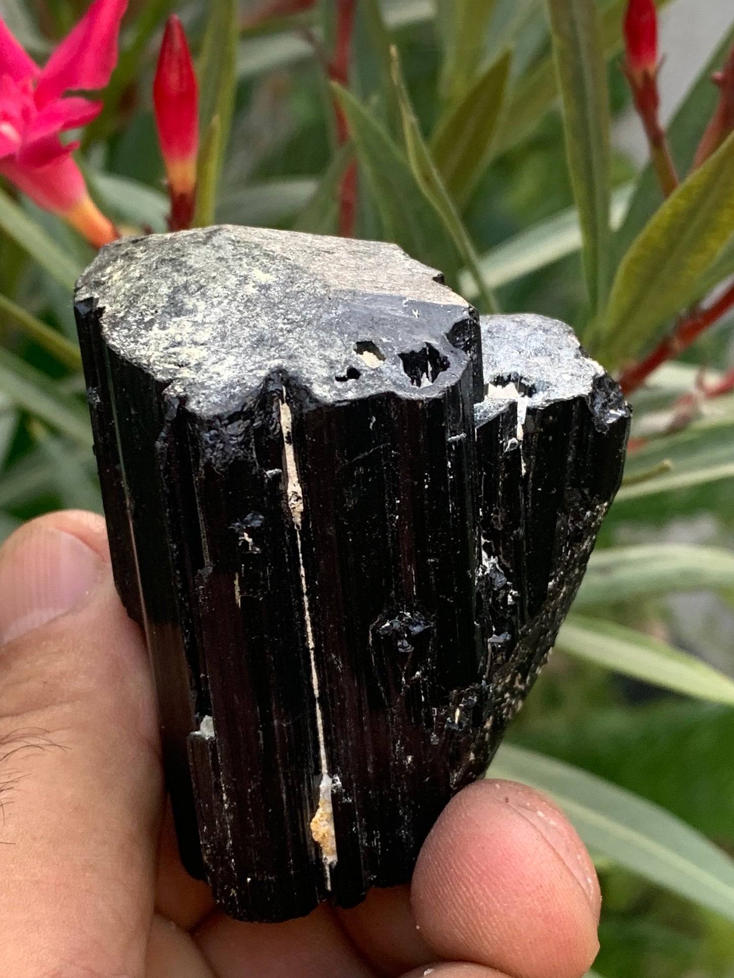 Black tourmaline, natural specimen measuring 65 x 52 x 50 mm - 246.2 grams. A very beautiful tourmaline block! 