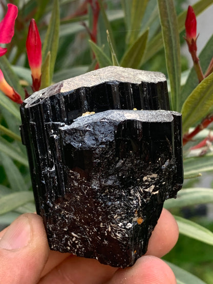 Black tourmaline, natural specimen measuring 65 x 52 x 50 mm - 246.2 grams. A very beautiful tourmaline block! 