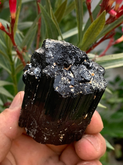 Black tourmaline, natural specimen measuring 65 x 49 x 45 mm - 248.2 grams. A very beautiful tourmaline block! 