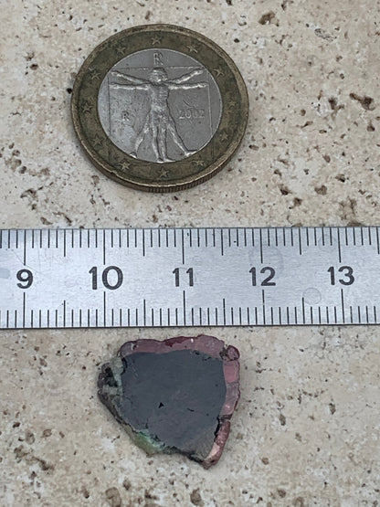 Tourmaline melon d'eau/ pastèque, 18mm x 16 x 4 - 10 carats. Parfait en bijouterie, collection ,exposition...