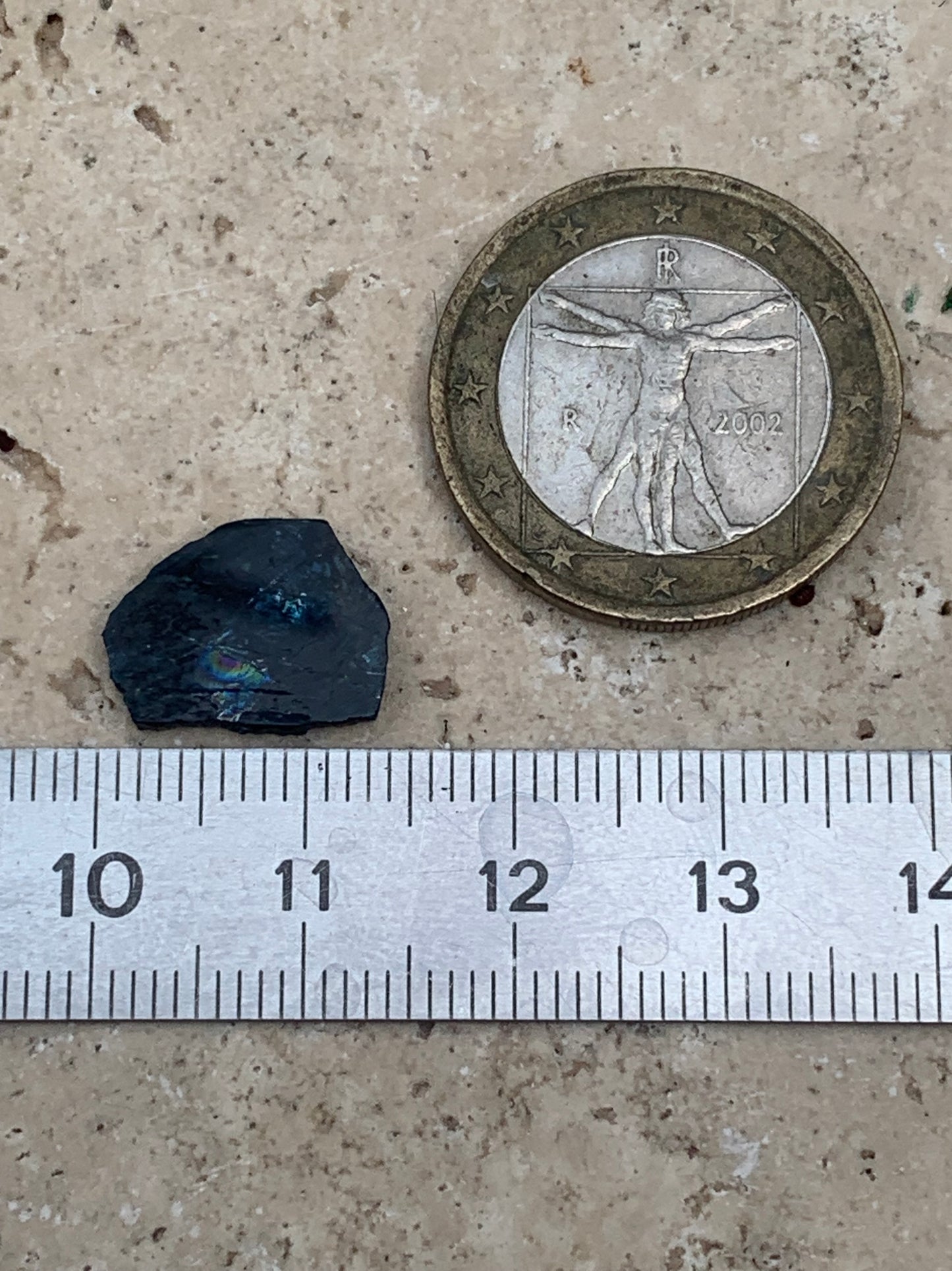 Tourmaline/ Indicolite, de 14mm x11 x 3 environ - 4,5 carats. Parfait en bijouterie, collection ,exposition...