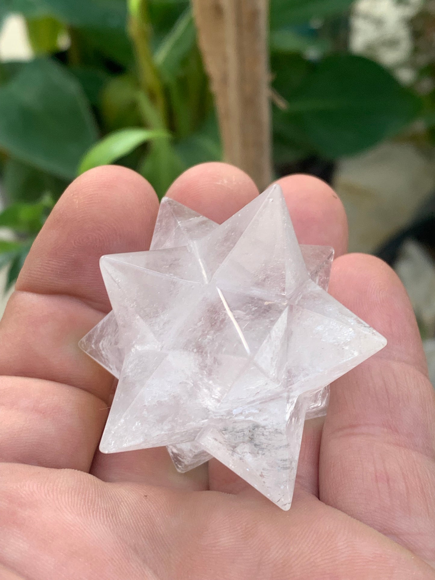 Étoile de Sirius (12 branches) en cristal de roche (quartz). Ø 55mm de diamètre- 72 grammes !