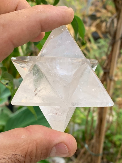 Mercaba/ Mercabah/ Merkabah (étoile à 8 branches), en cristal de roche. De 44x44x44mm - 137,7 grammes. Qualité A à AAA !
