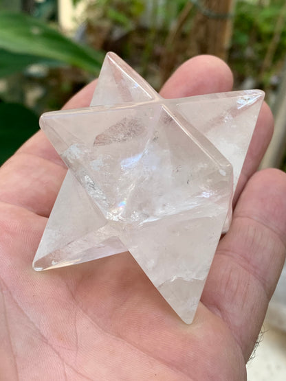 Mercaba/ Mercabah/ Merkabah (étoile à 8 branches), en cristal de roche. De 44x44x44mm - 137,7 grammes. Qualité A à AAA !