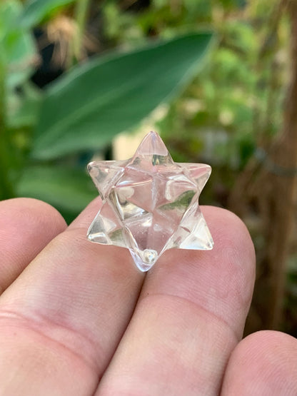 Étoile de Sirius (12 branches) en cristal de roche (quartz). Ø 25mm de diamètre - 8,10 grammes !