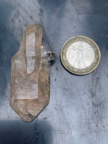 Cristal de roche fumé/ Quartz fumé, pointe naturelle de 55x25x17mm - 22 gr., très belle qualité, très belle pureté !