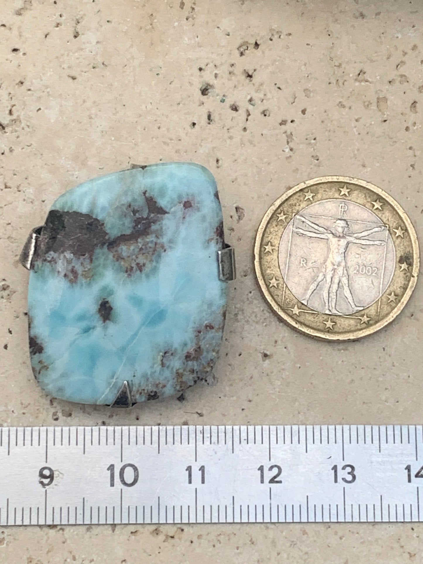 Larimar, pendentif en Argent de 32 mm de hauteur x 27 de largeur x 8 d'épaisseur. Vendu avec cordon réglable de couleur noire offert !
