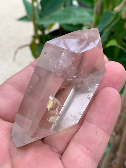 Cristal de roche fumé/ Quartz fumé, pointe bi-déterminée naturelle de 83x43x33 mm - 148,8 gr., très belle qualité, très belle pureté !