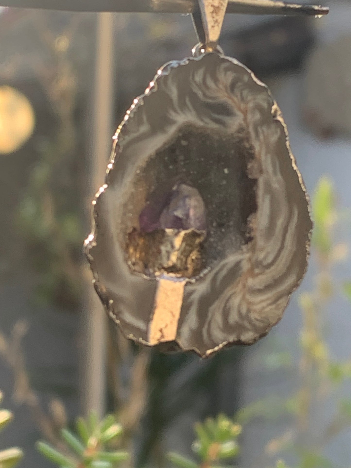 Amethyst and Agate, 'mini-geode' pendant called 'géodinhos', 42mm high x 24 wide x 12 thick. Sold with adjustable black cord!