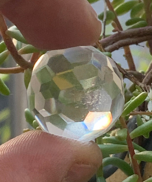Cristal Vogel en cristal de roche de 48 facettes ! Ø 20 mm de diamètre !