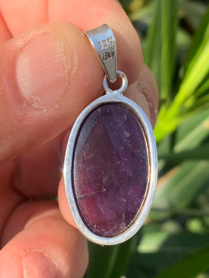 Amethyst, superb silver pendant measuring 42 mm high x 19 mm wide x 10 mm thick. Sold with a free adjustable black cord!
