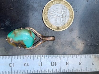 Turquoise Perse ! Pendentif en Argent 925 de 35mm de hauteur x 16 de largeur x 5 d'épaisseur. Vendu avec cordon réglable de couleur noire !