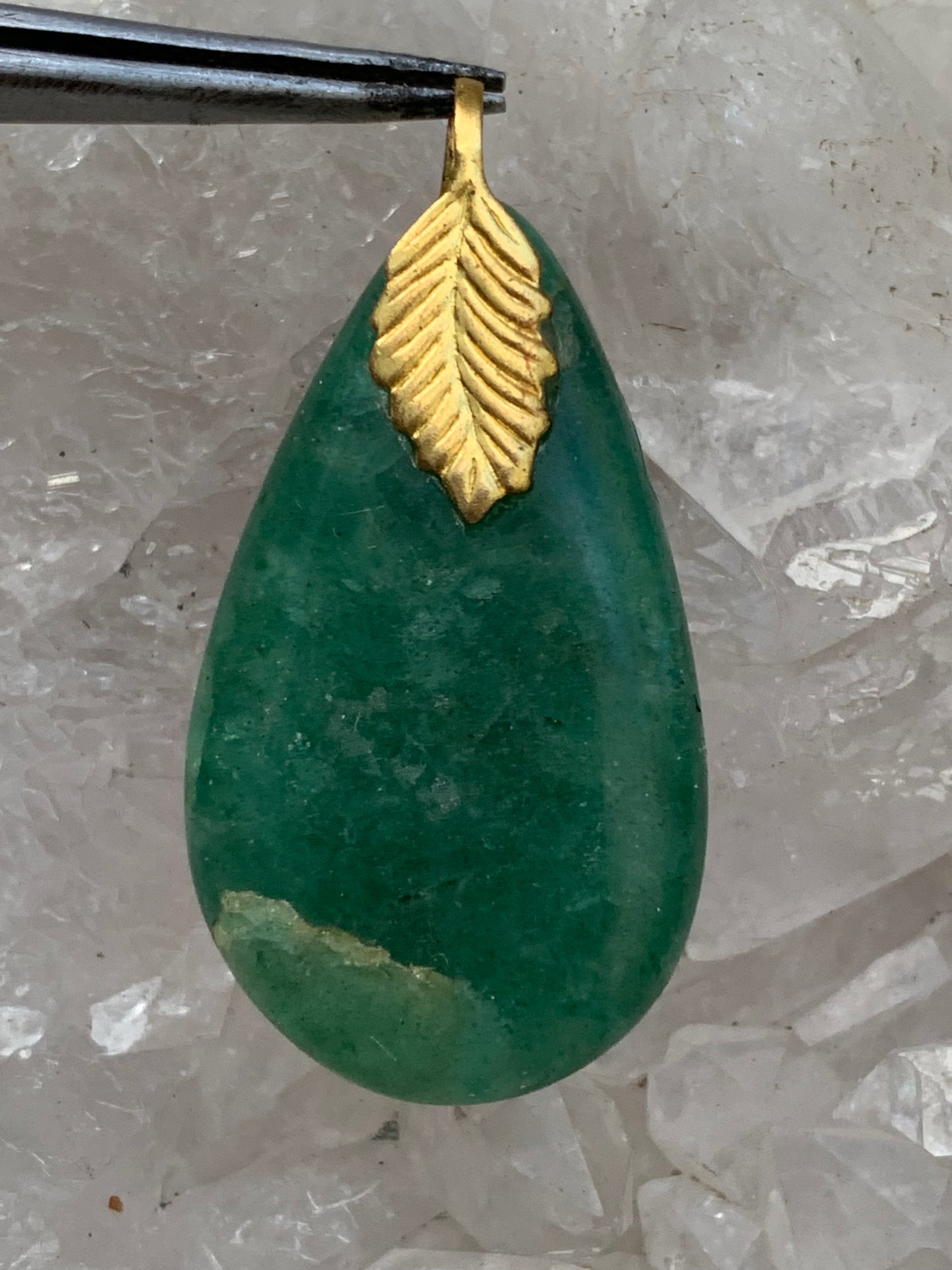 Aventurine/Green Quartz, drop pendant, A to AA quality, approximately 40 x 20 x 8 mm, perfect for jewelry, collecting, lithotherapy...