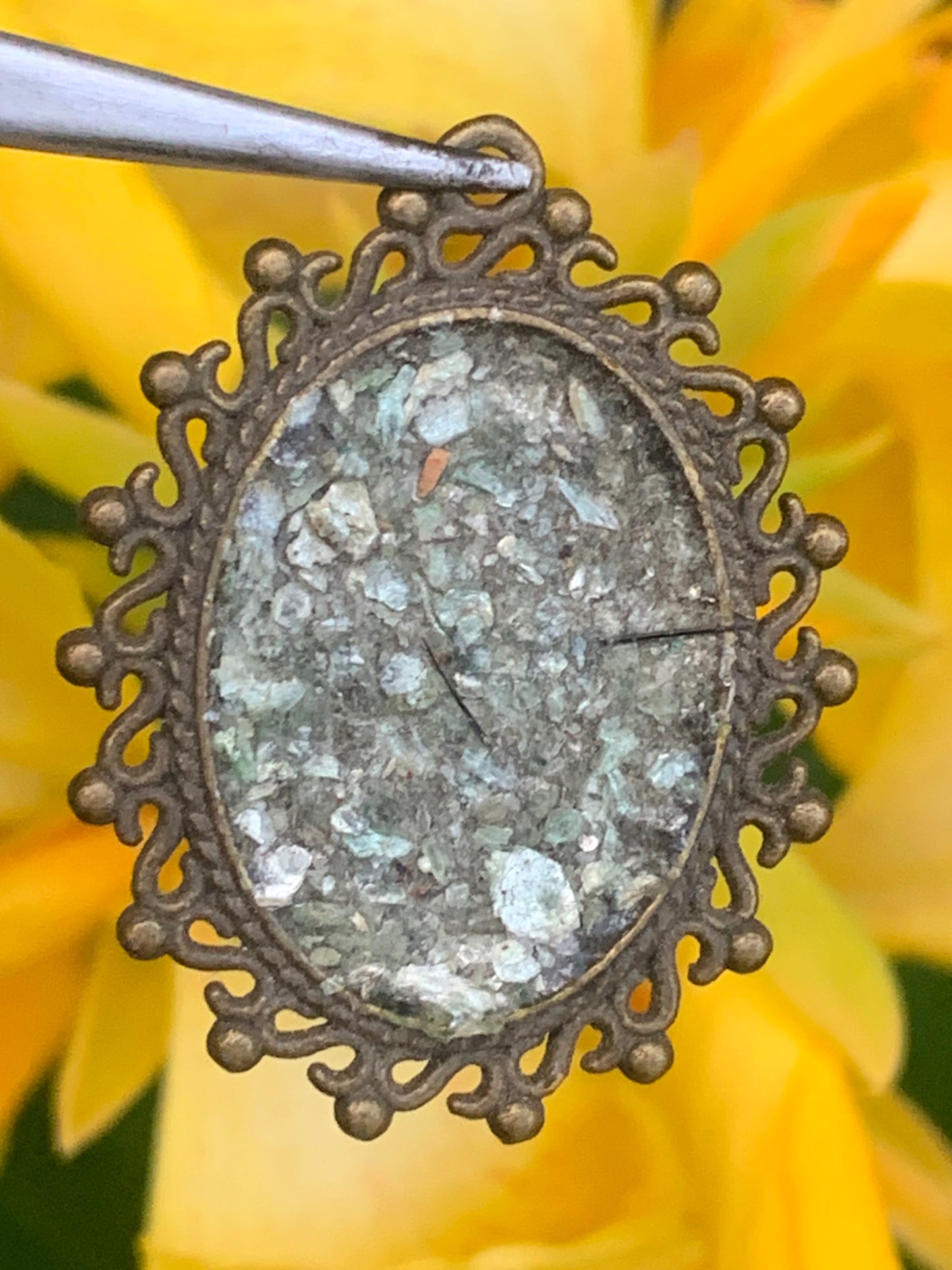 Fuchsite (green micas), medal mounted by G &amp; Z, 36 mm high x30 x3. Sold with an adjustable black cord!