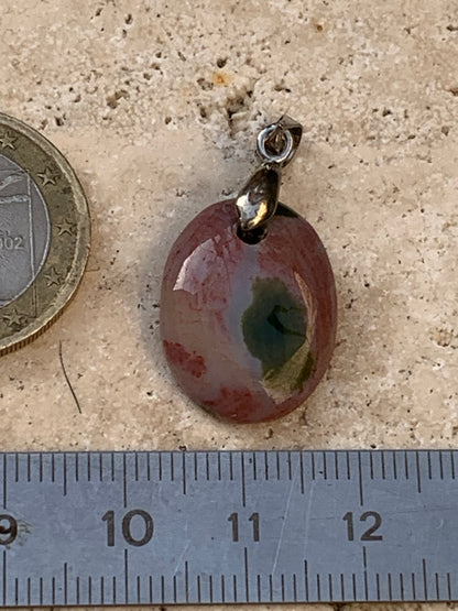 Jaspe orbiculaire, pendentif en Argent de 32mm de hauteur x16 de largeur x5d'épaisseur. Vendu avec cordon réglable !