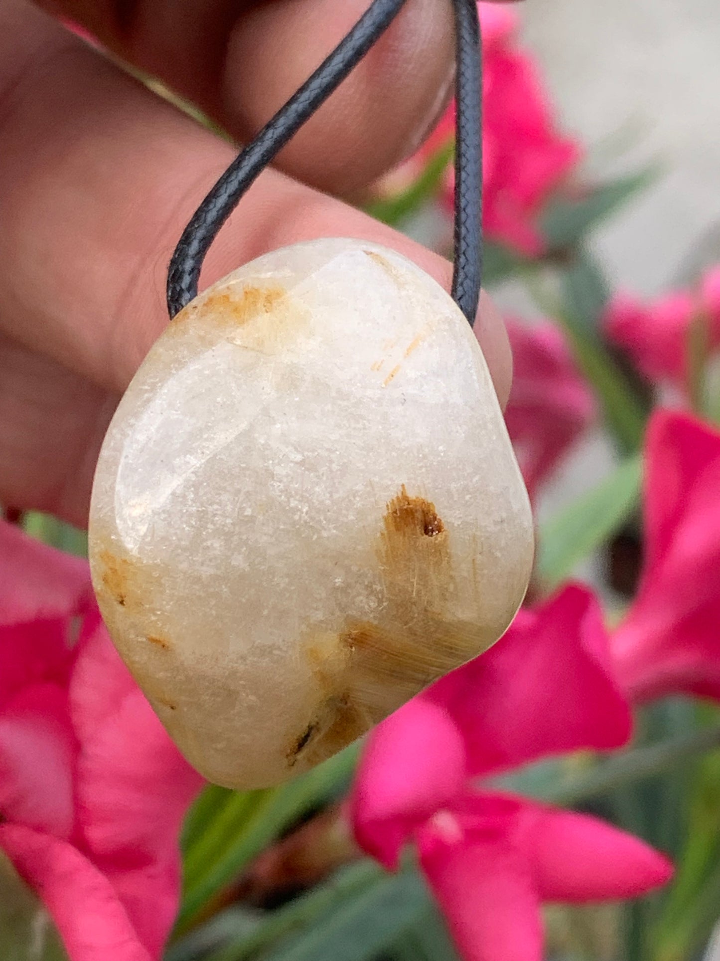 Rock crystal/quartz with golden rutile inclusions - Silver pendant, 34mm high x 26 wide x 15 thick. Sold with adjustable black cord!