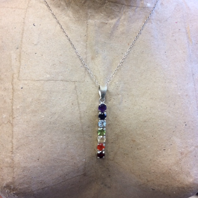 '7 chakras' pendant in 0.925 silver, gem-quality stones, set with 55 millimeters in height x 5 x 4 millimeters. Superb piece, perfect!