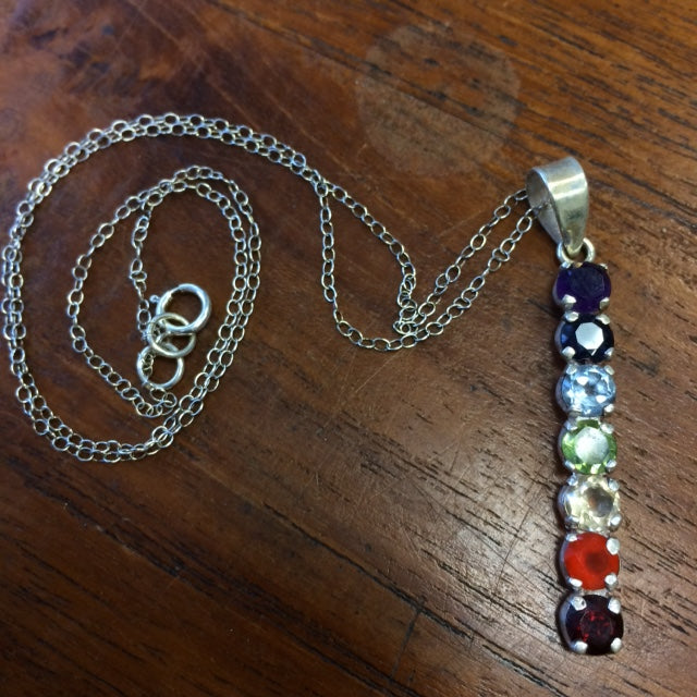 '7 chakras' pendant in 0.925 silver, gem-quality stones, set with 55 millimeters in height x 5 x 4 millimeters. Superb piece, perfect!