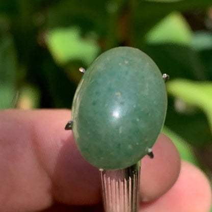Quartz vert/ Aventurine, cabochon de 17mm x12 x7 - 10,5 carats. Parfait en bijouterie, collection ,exposition...