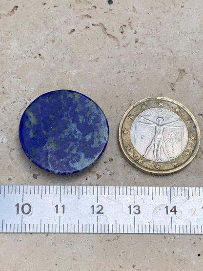 Lapis lazuli, cabochon de 25mm x25 x6 - 29,5 carats. Parfait en bijouterie, collection ,exposition...