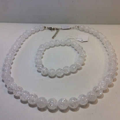 Cristal de roche 'Craquelé' ou 'Neige' (Quartz), perles rondes de 4, 6, 8, 10, 12, 14 mm. Vendu en fil de perle 38/39 cm, en bracelet de 17 à 21 cm, en collier de 45 ou sautoir de 60 cm !
