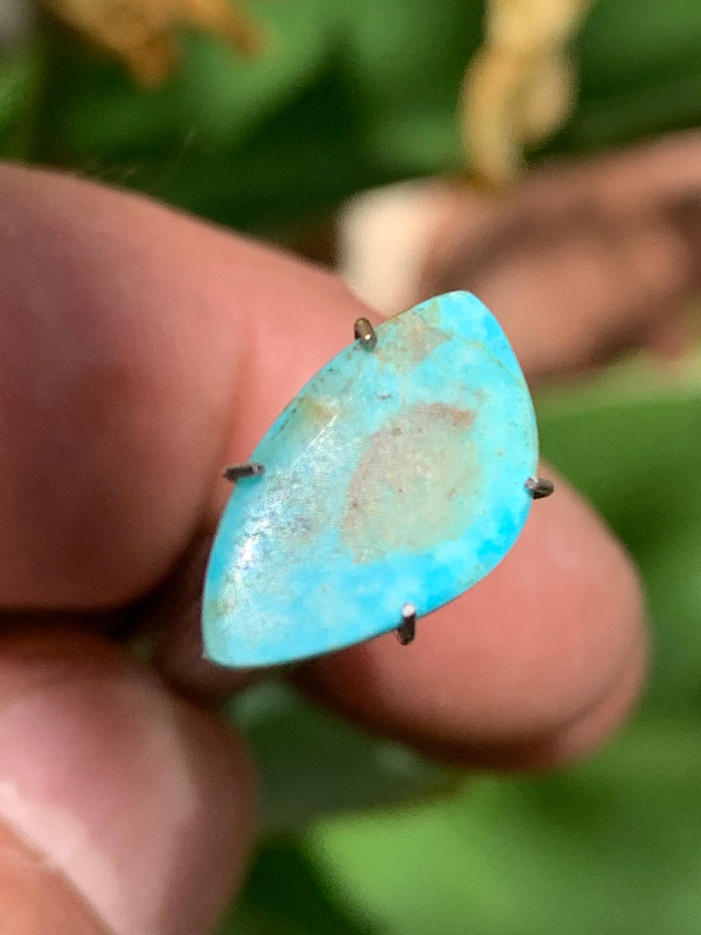 Turquoise, cabochon de 15mm x10 x1,5 - 1 carat. Parfait en bijouterie, collection ,exposition...