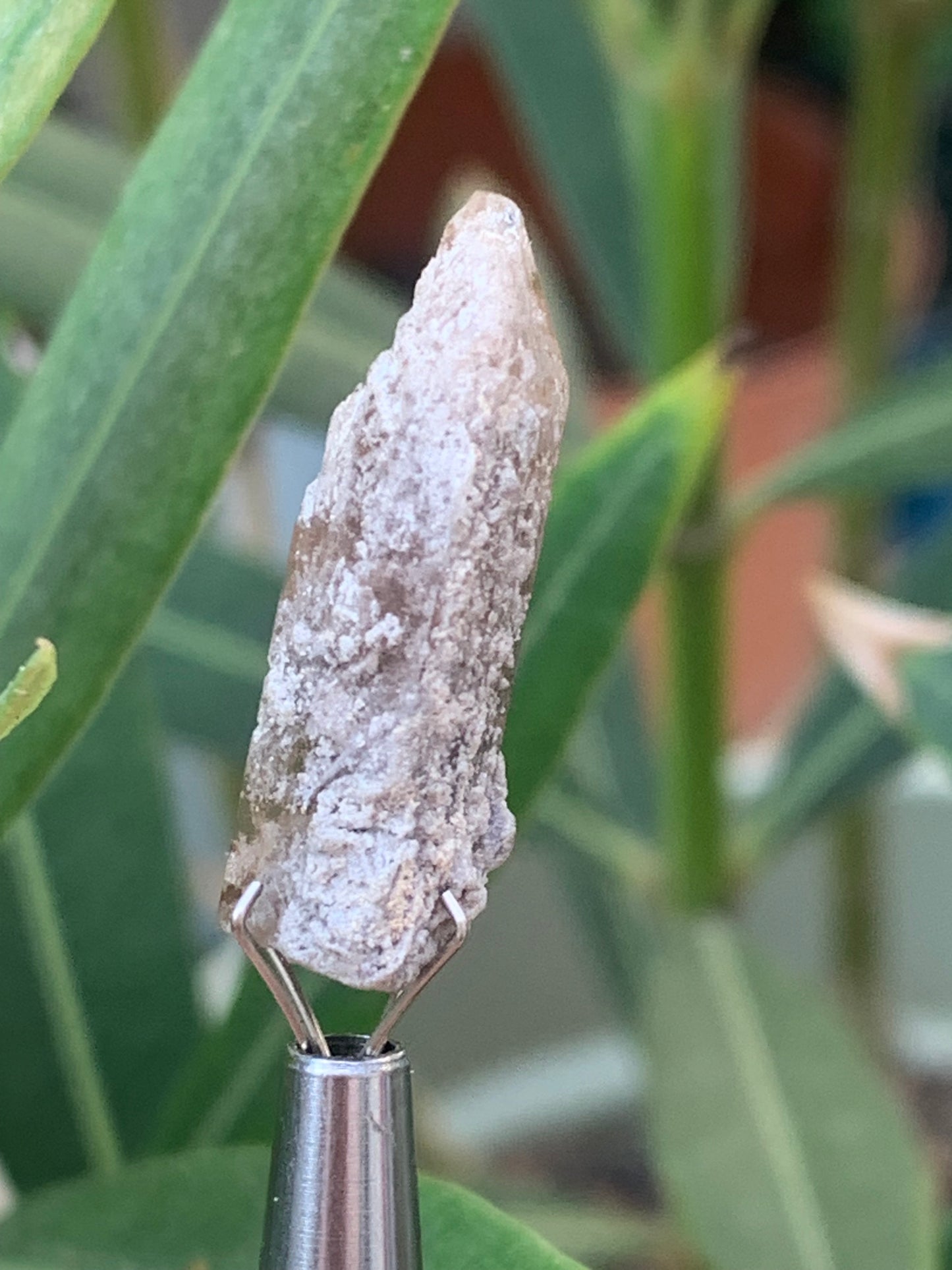 Topaze Impériale, superbe cristal naturel de 27mm x12 x10 - 4,5 grammes. Belle pièce de collection, unique et assez rare !