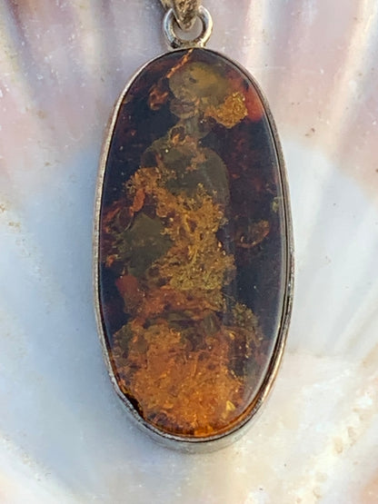 Amber, silver pendant measuring 52 x 18 x 6 mm / 6.3 grams, sold with a sliding black cord measuring 40 to 70 cm!