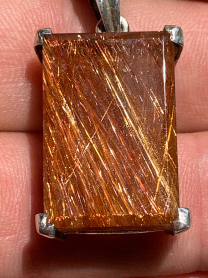 Rock crystal/quartz with golden rutiles, 36mm x 18 x 10 - 10.3 gr., Perfect for jewelry, collections, exhibitions...