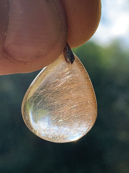 Rock crystal/golden rutile quartz 25mm x15 x7 - 3.9 gr., Perfect for jewelry, collection, exhibition...